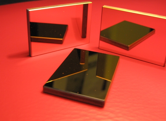 Mirror with gold coating